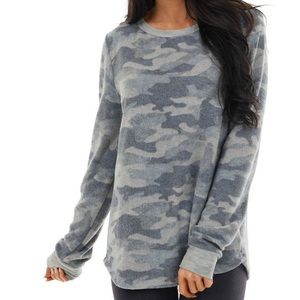 Jane and Delancey soft camo long sleeve top